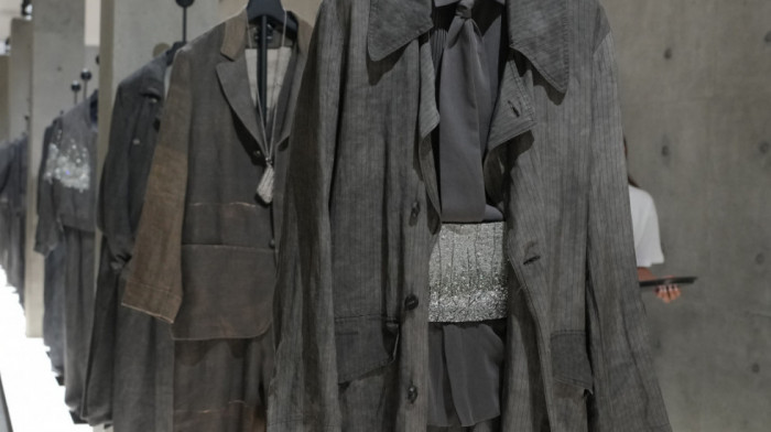 Prolaznost vremena kao inspiracija: Nova kolekcija modnog brenda Emporio Armani
