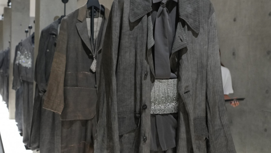 Prolaznost vremena kao inspiracija: Nova kolekcija modnog brenda Emporio Armani
