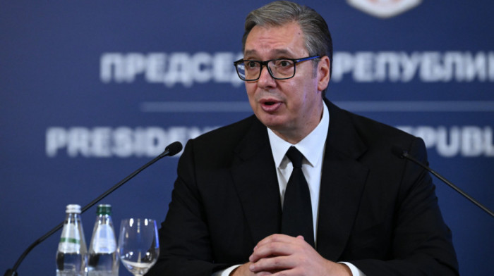 Vučić: Srdanović i CRTA odbili debatu, nemaju argumente, pobedio bi ih ubedljivo