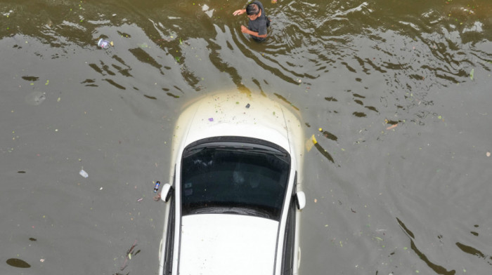 Obilne kiše izazvale poplave na jugu Italije: Zatvorene škole u 46 opština zbog nevremena