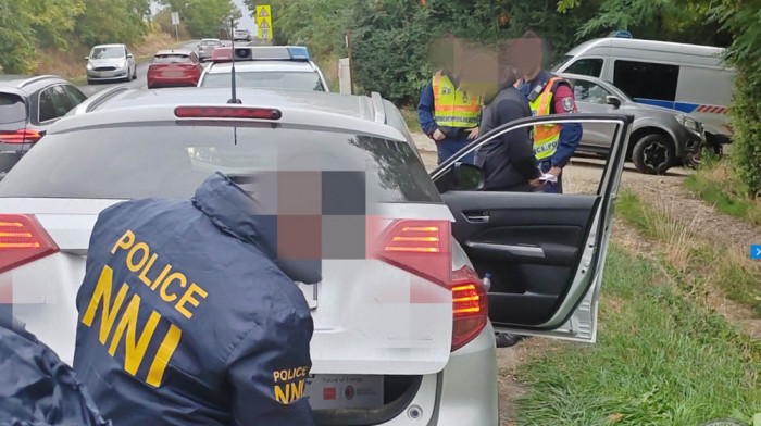 U Mađarskoj uhapšen muškarac zbog držanja majmuna, ranije držao i sibirskog tigra (VIDEO)