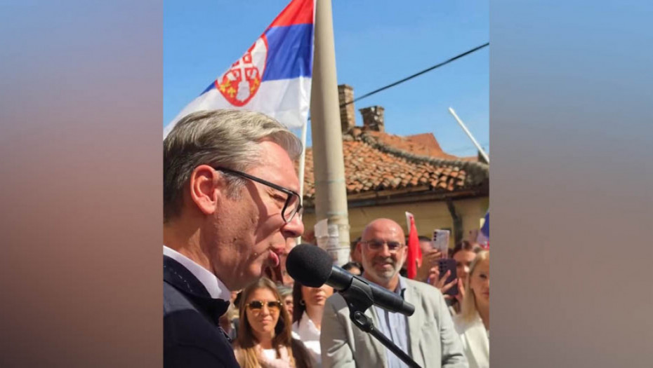 Vučić u Velikom Gradištu: "Život dajem, glavu dajem, ali na duel ne idem za živu glavu"