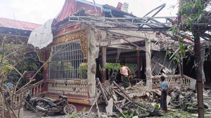 Vazdušni napad u Mjanmaru: Najmanje 33 osobe poginule u bombardovanju