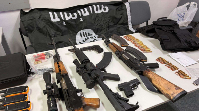 Pet osoba uhapšeno u Skoplju zbog sumnje na terorizam i povezanost sa ISIS-om