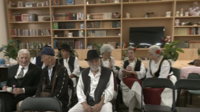 Svetski dan starijih lica obeležen na Vračaru: Na programu hor, folklor, recitacije i dramska minijatura