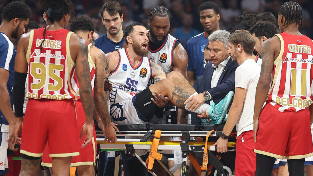 Operisan Majk Džejms: Efes na duže staze ostaje bez Amerikanca