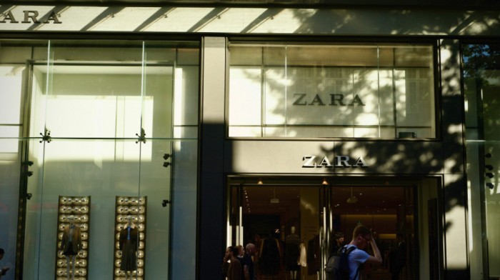 Zara povukla dečji kostim zbog sličnosti sa odećom iz koncentracionih logora