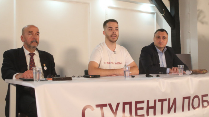 Studenti tvrde da su praćeni: Živković navodi da je ispred zgrade video načelnika UKP