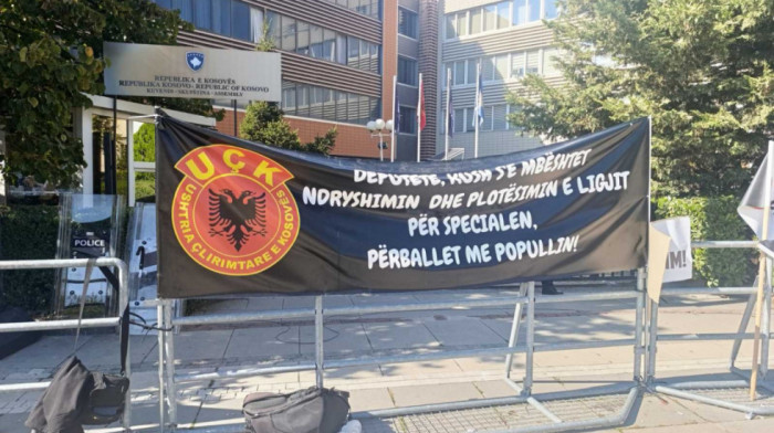Vlada u Prištini osnovala radnu grupu za podršku vođama tzv. OVK osuđenim za ratne zločine