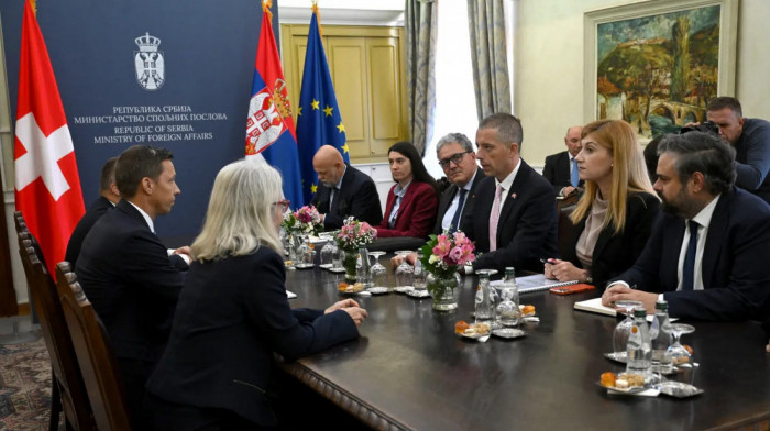 Đurić sa švajcarskim poslanicima: Jačati saradnju Srbije i Švajcarske, 110 godina diplomatskih odnosa