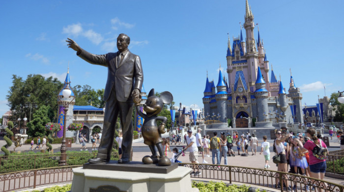 Disney ponovo podiže cene: Koliko danas košta dan u najpoznatijim zabavnim parkovima sveta (FOTO)