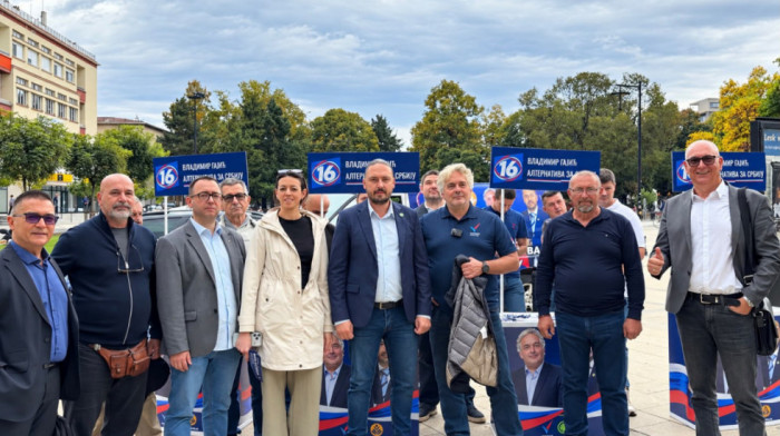 Gajić u Leskovcu: Građani zabrinuti zbog najava otpuštanja, hitno rekonstruisati infrastrukturu