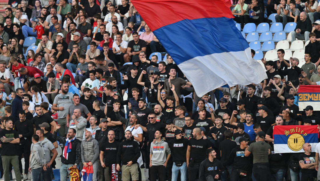 UEFA kaznila Srbiju zbog navijanja protiv Grka i Holanđana