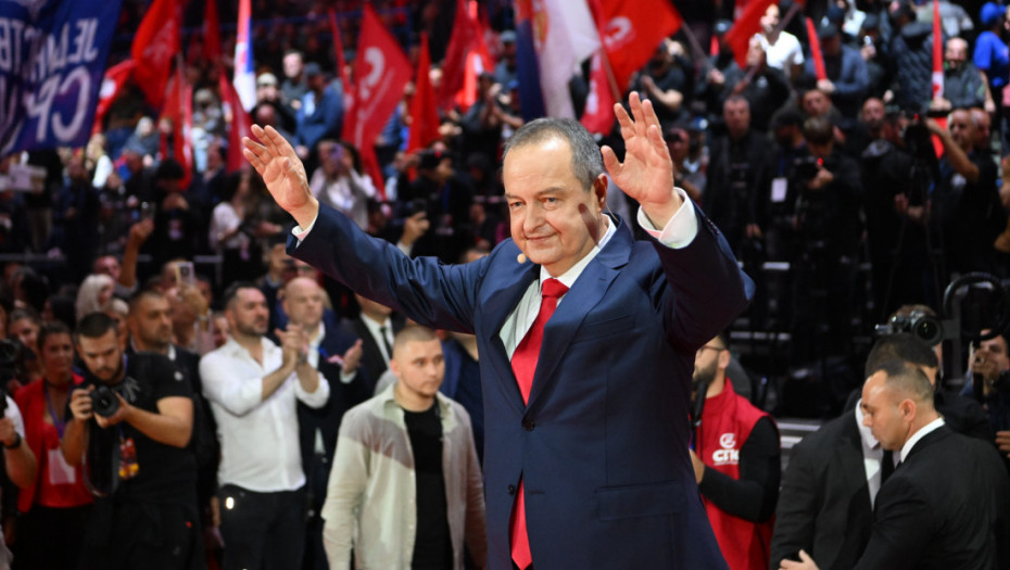 Lista "Faktor stabilnosti" održala miting u Beogradu: Dačić poručio da je politika SPS-a "jasna i čvrsta"