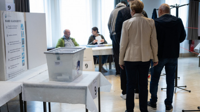 Slovenija: Izlaznost na referendumu o pravilima za parlamentarne istrage do 16 časova 35,53 odsto