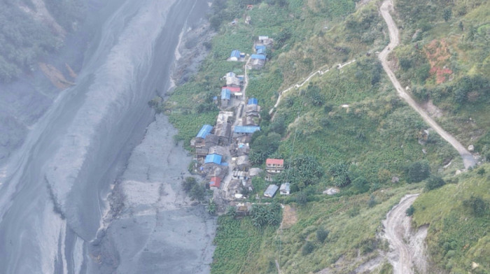 Bujica u Nepalu "progutala" čitava sela: Više od 200 kuća oštećeno, mostovi  razoreni u sekundi