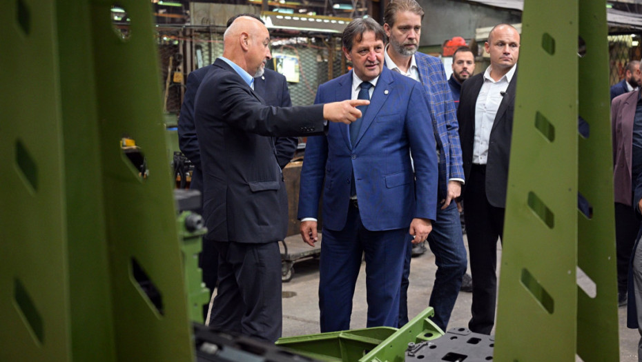 Gašić obišao fabrike Odbrambene industrije u Kragujevcu: Kakvi su planovi za dalje unapređenje proizvodnih kapaciteta