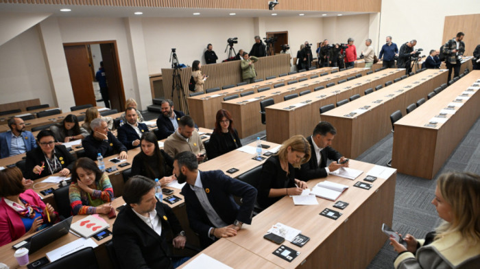 Skupština Beograda nije raspravljala o Šapiću: Opozicija došla, ali kvoruma nije bilo