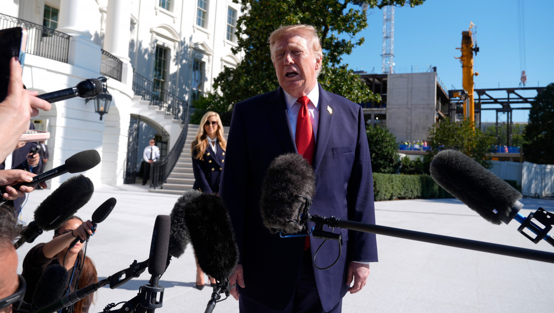 Sud produžio zabranu ukidanja pristupa Beloj kući za CNN, MS NOW i Politico