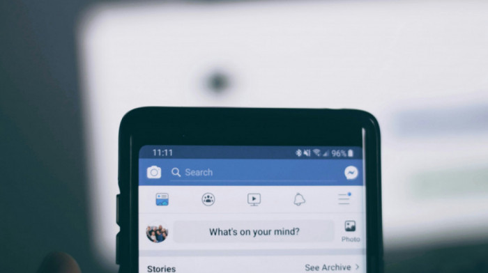 Facebook uvodi AI opciju koja korisnicima omogućava da sami podešavaju algoritam