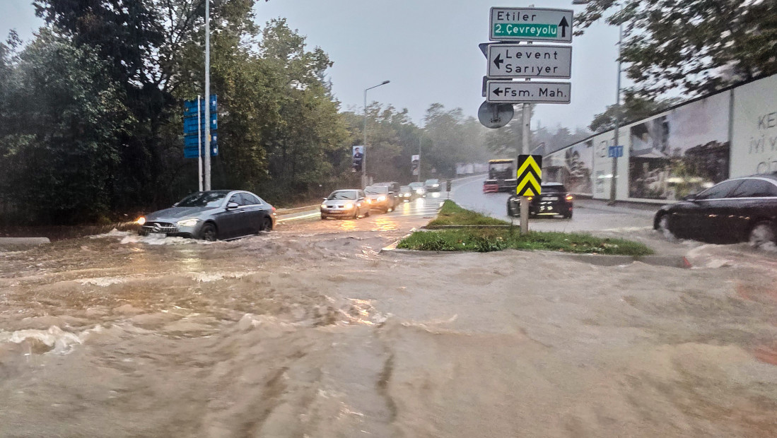 Obilne kiše i poplave u Istanbulu: Vlasti zatvorile škole, pozvale građane da ne izlaze