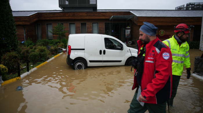 Poplave u Istanbulu i Kodžaeliju: Pronađena još dva tela, broj žrtava porastao na šest
