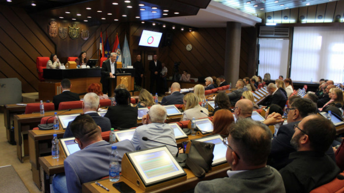Skupština Novog Sada usvojila rebalans budžeta, odbijen referendum o projektu "Novi Sad na vodi"