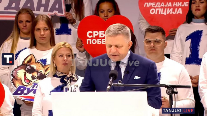 Počeo predizborni skup liste "Ujedinjena Srbija" u Novom Sadu: Fico se obratio na srpskom jeziku