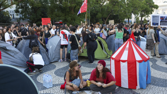 Portugalija: U Portu uklanjaju šatore sa protesta zbog stambene krize