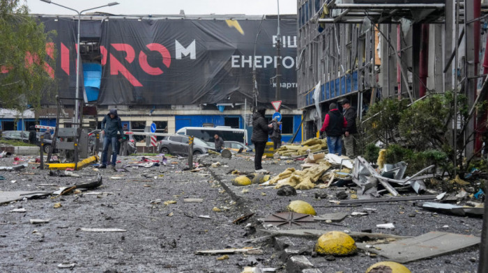 Tramp traži novog lidera Ukrajine, Putin želi ceo Donbas: Ima li prostora za mirovni dogovor?
