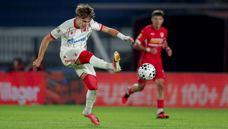 Vasilije Kostov spektakuarnim golom bacio Evropu u trans: Crvena zvezda ima naj strelca kola