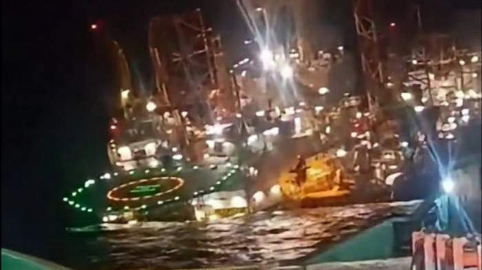 More progutalo gigantsku naftnu platformu u trenu, spasioci i dalje tragaju za nestalima (VIDEO)