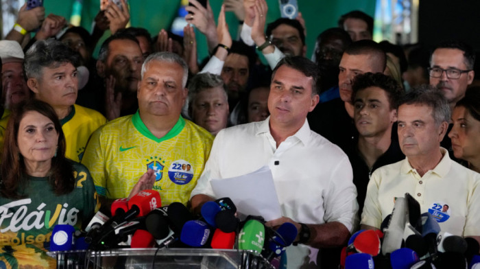 Bolsonaro pod istragom zbog korupcije u Brazilu, SAD saopštile da će izdati vize njemu i porodici