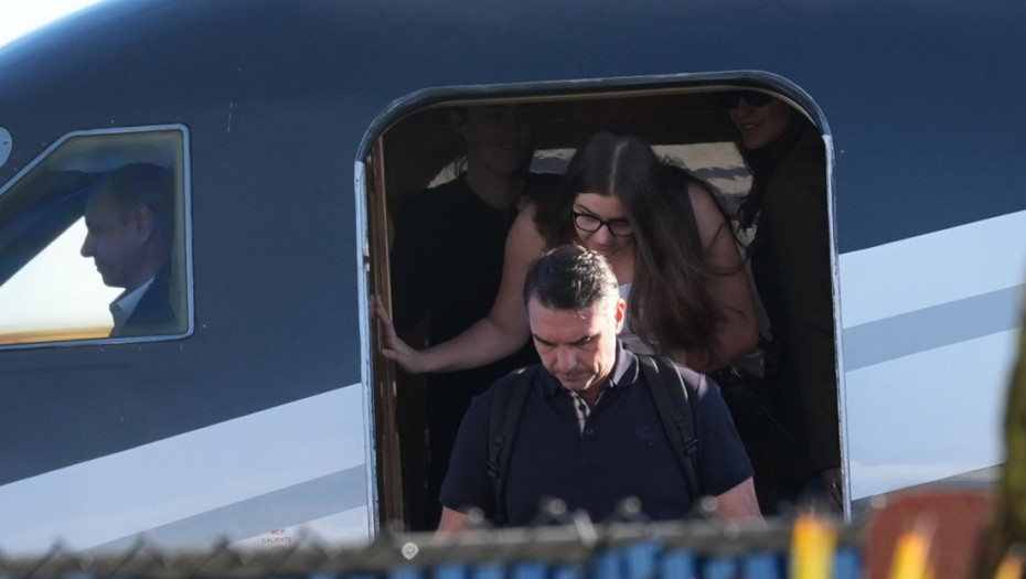 Flavio Bolsonaro stigao u Majami nakon što je odbio da preda pasoš brazilskim vlastima